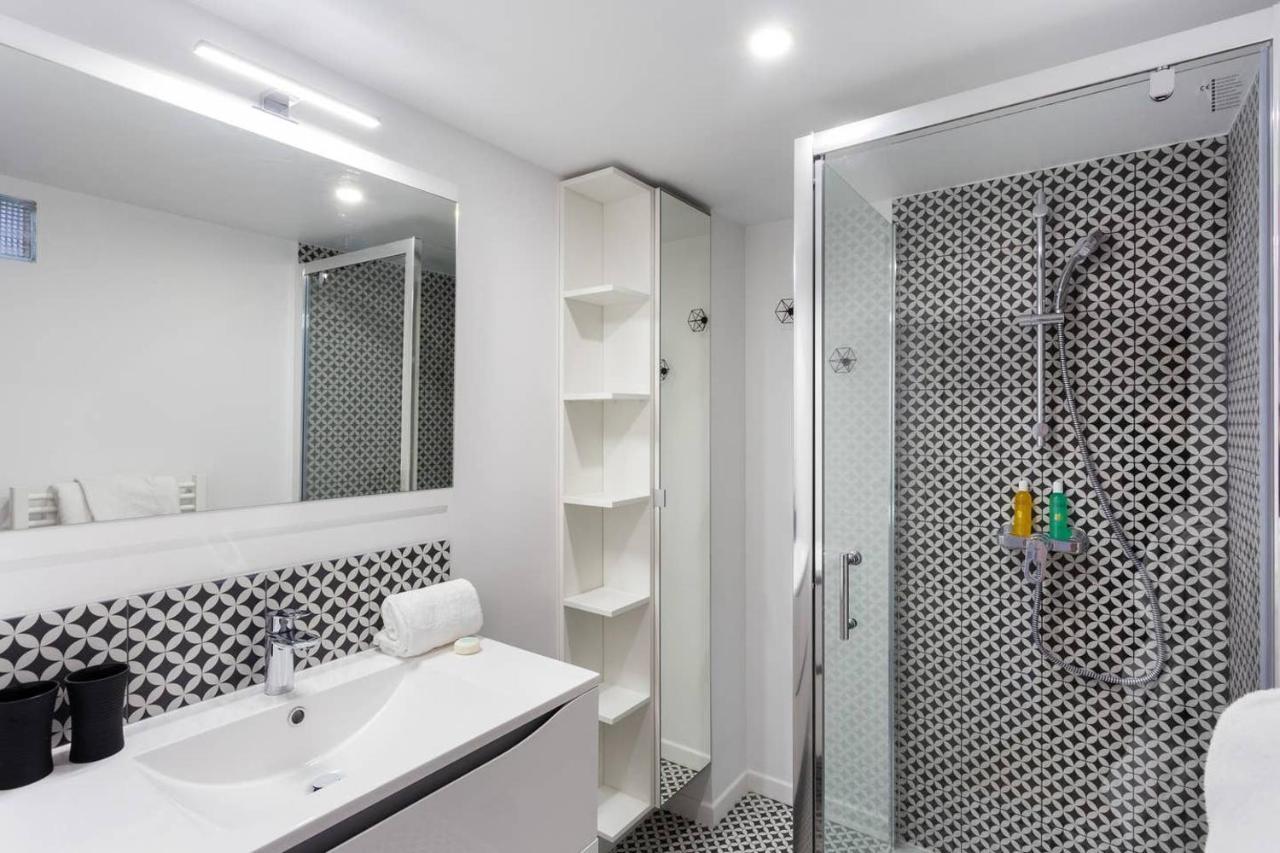 Stunning 1Br 6 Sleeps Apt Saint Germain-Luxembourg Paris Dış mekan fotoğraf